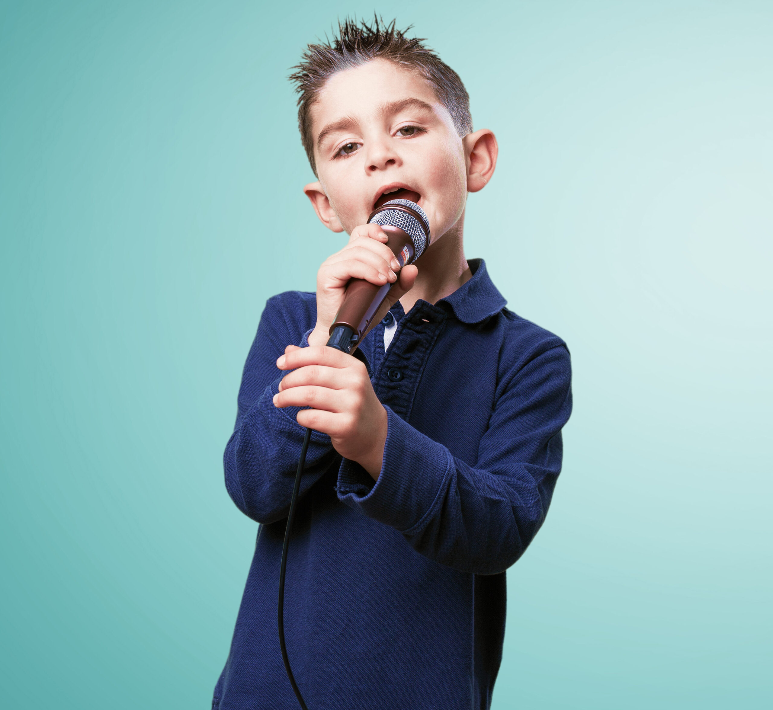 little kid singing
